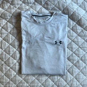 Men’s under armour long sleeve shirt